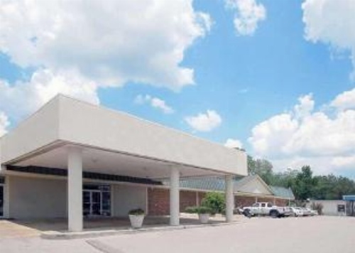 Econo Lodge Corinth image 13